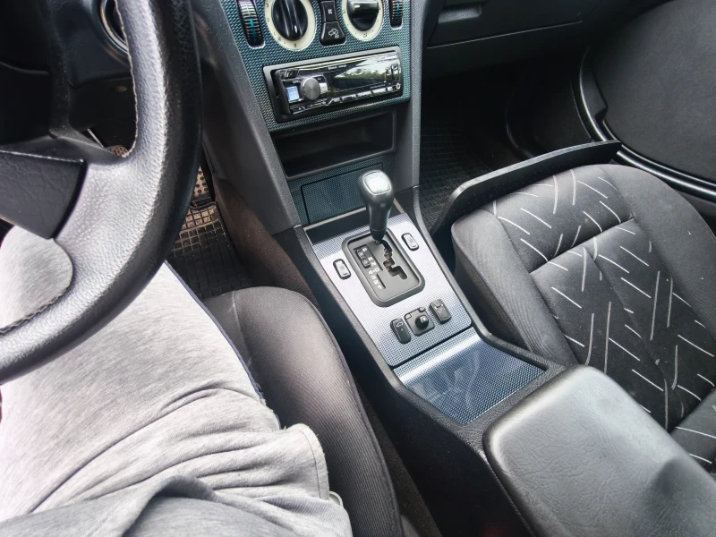 Mercedes-Benz C 280, снимка 7 - Автомобили и джипове - 52546518