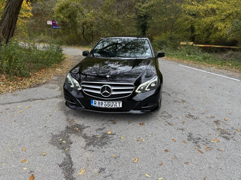 Mercedes-Benz E 220 2.2, снимка 3 - Автомобили и джипове - 52593094