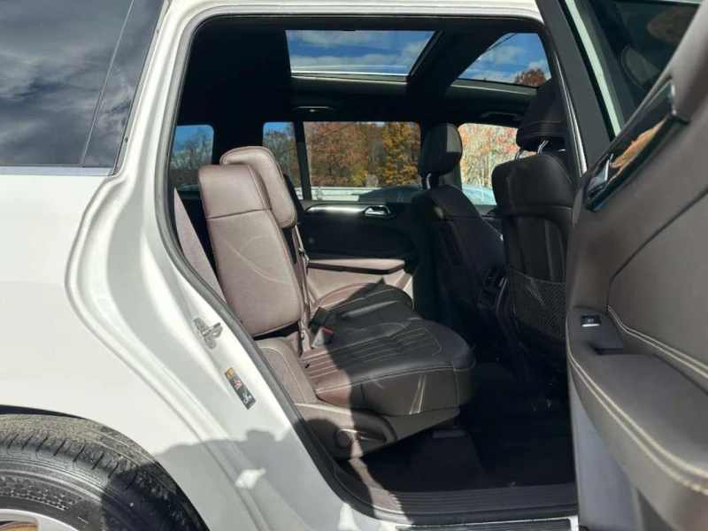 Mercedes-Benz GLS 450, снимка 8 - Автомобили и джипове - 52747323