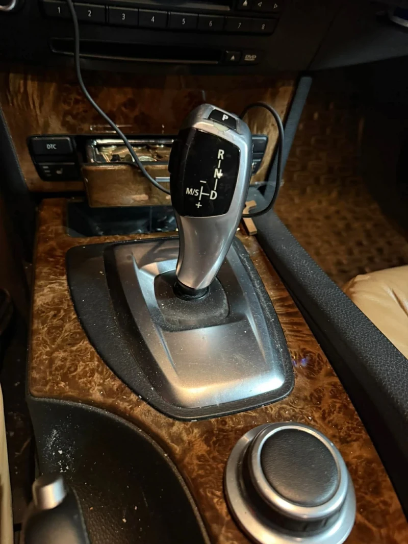 BMW 530, снимка 7 - Автомобили и джипове - 52961648