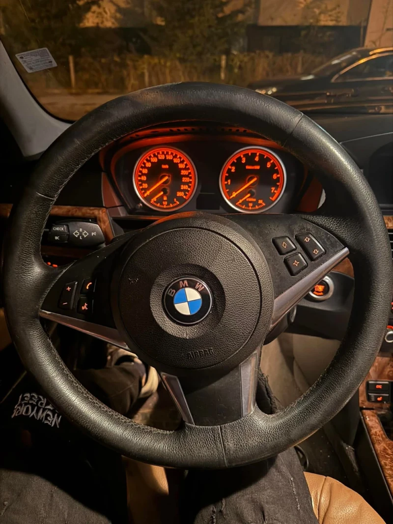 BMW 530, снимка 2 - Автомобили и джипове - 52961648