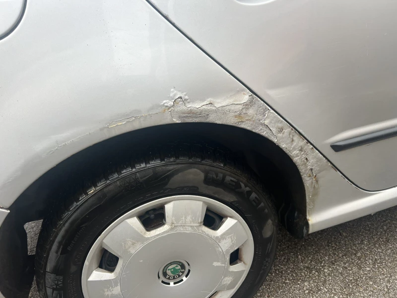 Skoda Fabia 1.9 SDI, снимка 8 - Автомобили и джипове - 53298634