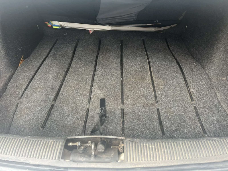 Skoda Fabia 1.9 SDI, снимка 10 - Автомобили и джипове - 53298634