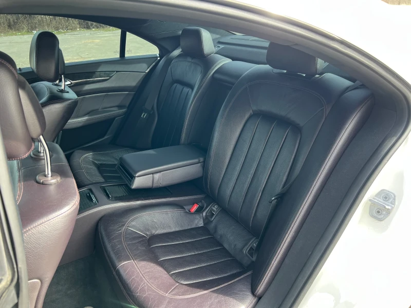 Mercedes-Benz CLS 350 CDI* AMG PACK* NAVI* BLIND SPOT* ПОДГРЕВ/ОБДУХВАНЕ, снимка 10 - Автомобили и джипове - 53536241