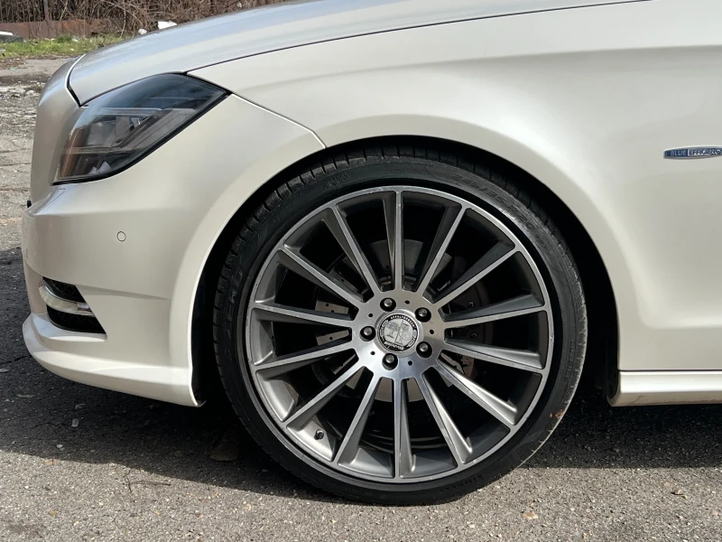 Mercedes-Benz CLS 350 CDI* AMG PACK* NAVI* BLIND SPOT* ПОДГРЕВ/ОБДУХВАНЕ, снимка 5 - Автомобили и джипове - 53536241