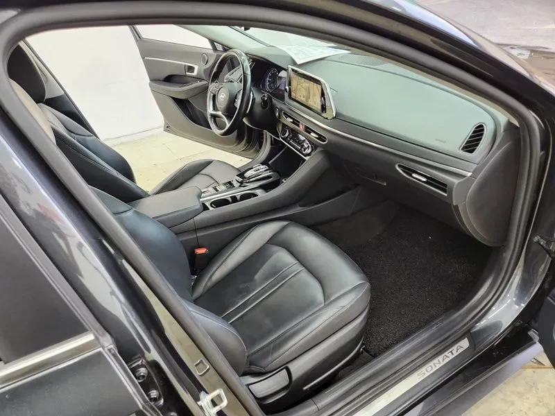 Hyundai Sonata 2.0 LPG, снимка 13 - Автомобили и джипове - 55011920