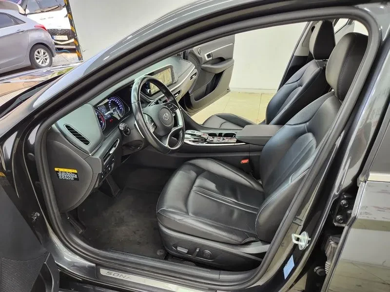 Hyundai Sonata 2.0 LPG, снимка 12 - Автомобили и джипове - 55011920
