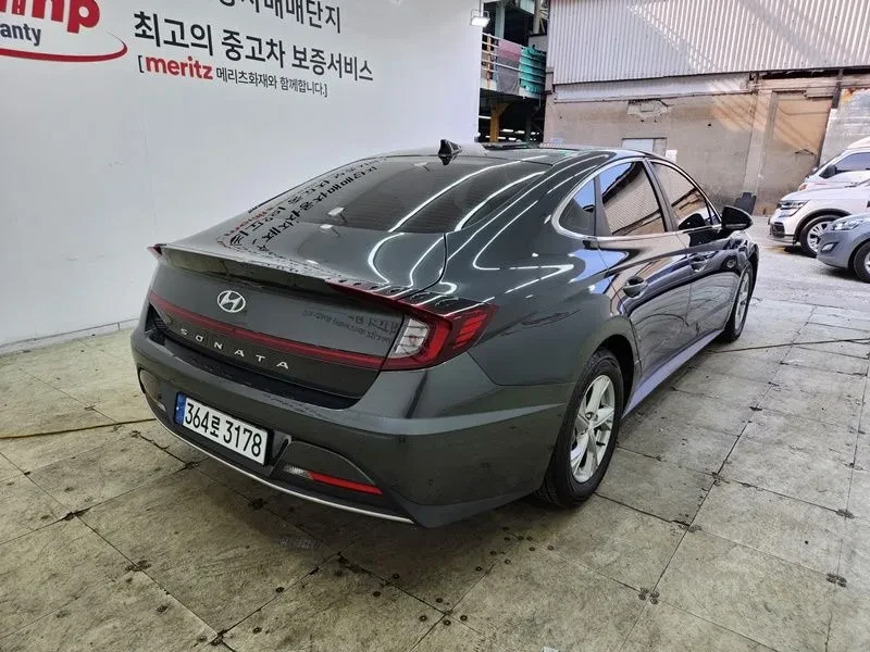 Hyundai Sonata 2.0 LPG, снимка 6 - Автомобили и джипове - 55011920