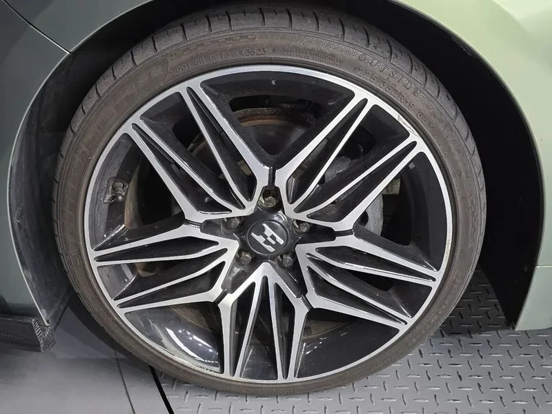 Kia Stinger 2.0 Turbo 2Wd Platinum, снимка 5 - Автомобили и джипове - 55652435