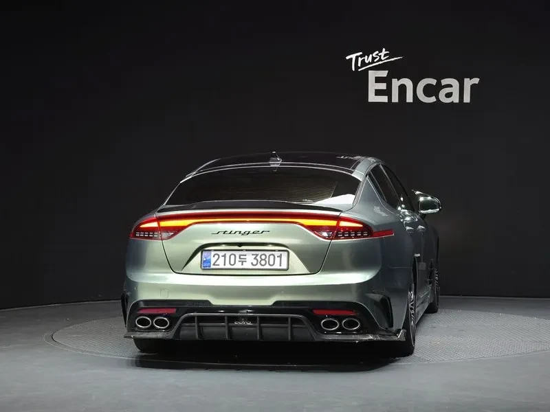Kia Stinger 2.0 Turbo 2Wd Platinum, снимка 4 - Автомобили и джипове - 55652435