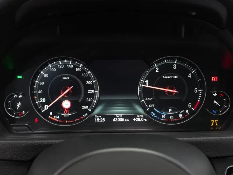 BMW 320 M Sports Premium, снимка 8 - Автомобили и джипове - 56071452
