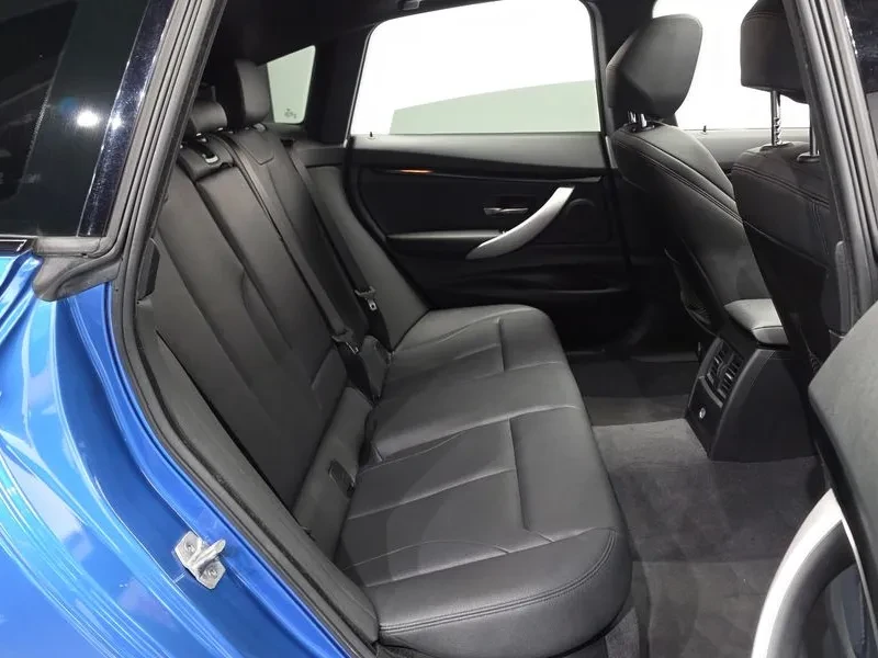 BMW 320 M Sports Premium, снимка 12 - Автомобили и джипове - 56071452