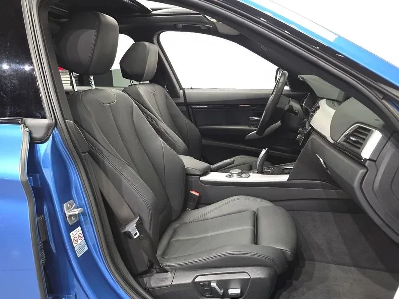 BMW 320 M Sports Premium, снимка 11 - Автомобили и джипове - 56071452