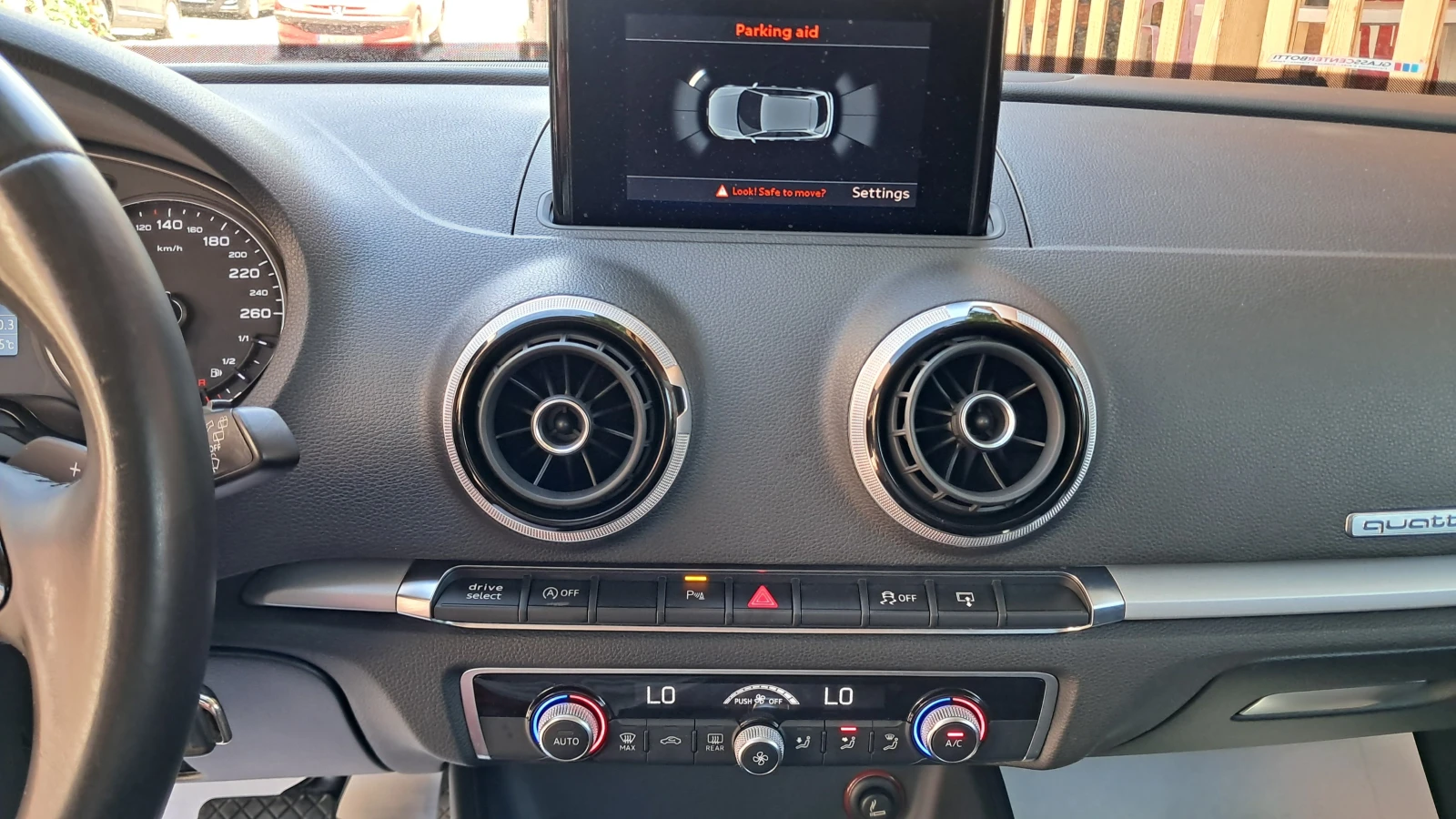 Audi A3 4Х4 ИЗКЛЮЧИТЕЛНО РЕАЛ КМ ЛЕД НАВИ АВТОПИЛОТ ПАРКТР, снимка 11 - Автомобили и джипове - 22214727