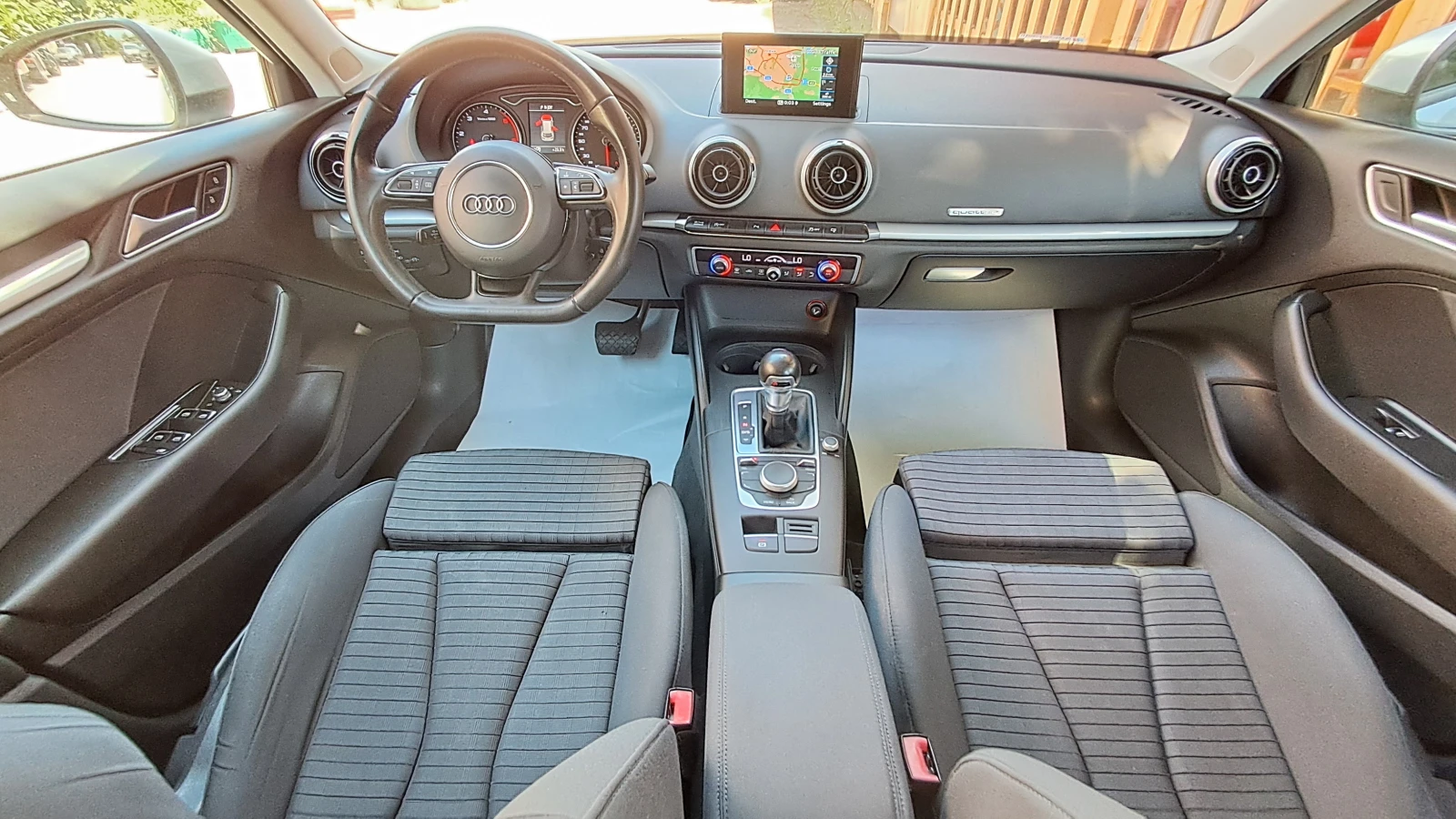 Audi A3 4Х4 ИЗКЛЮЧИТЕЛНО РЕАЛ КМ ЛЕД НАВИ АВТОПИЛОТ ПАРКТР, снимка 15 - Автомобили и джипове - 22214727