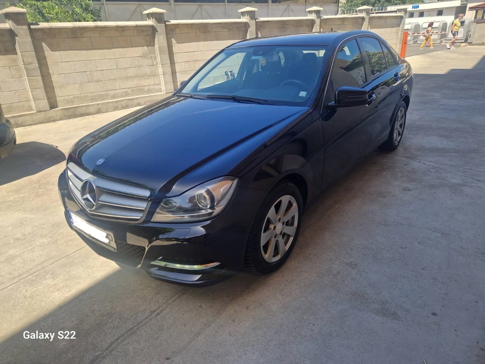 Mercedes-Benz C 200  - изображение 2