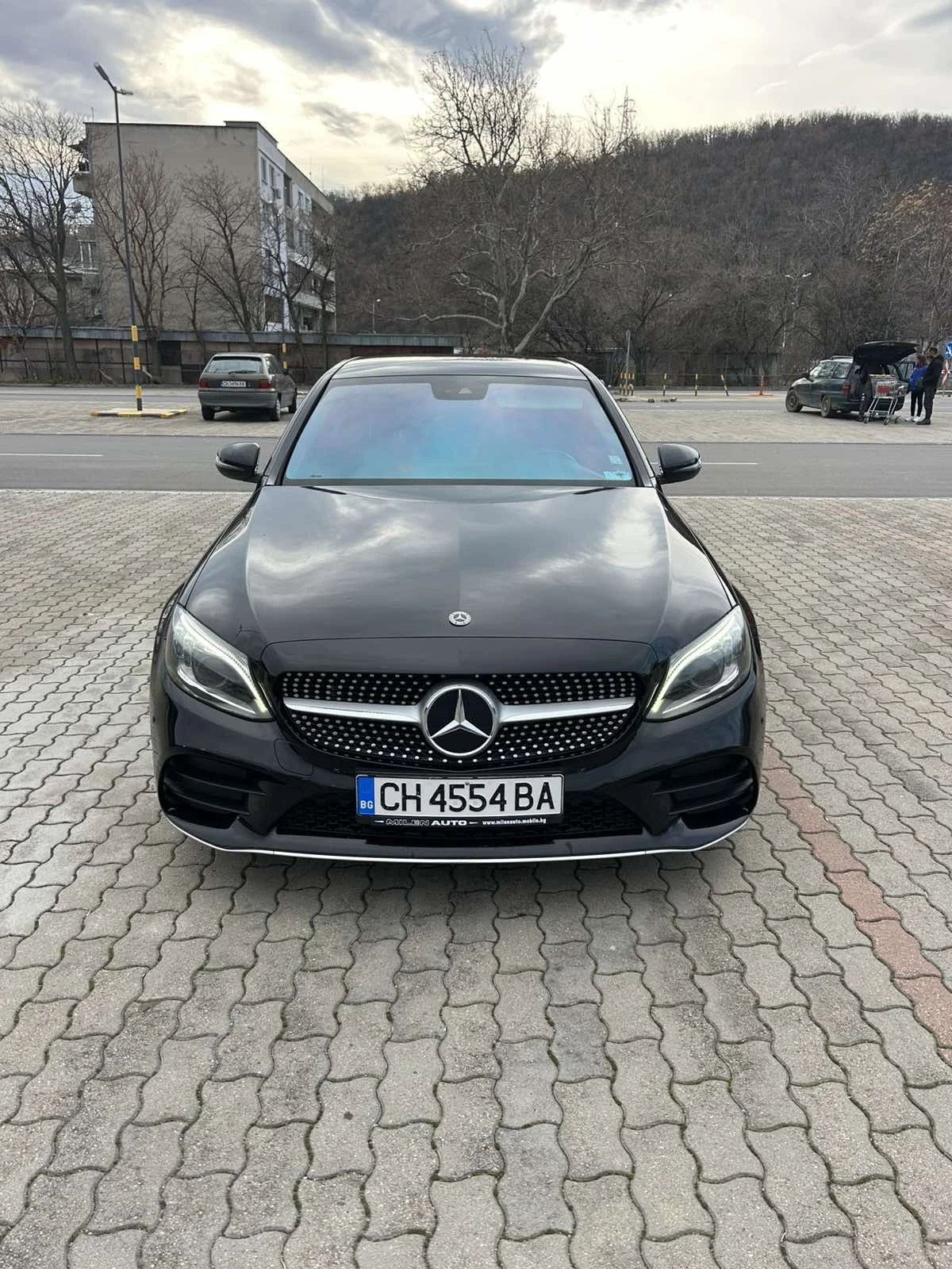 Mercedes-Benz C 220 d AMG ПЕРФЕКТНА - [1] 