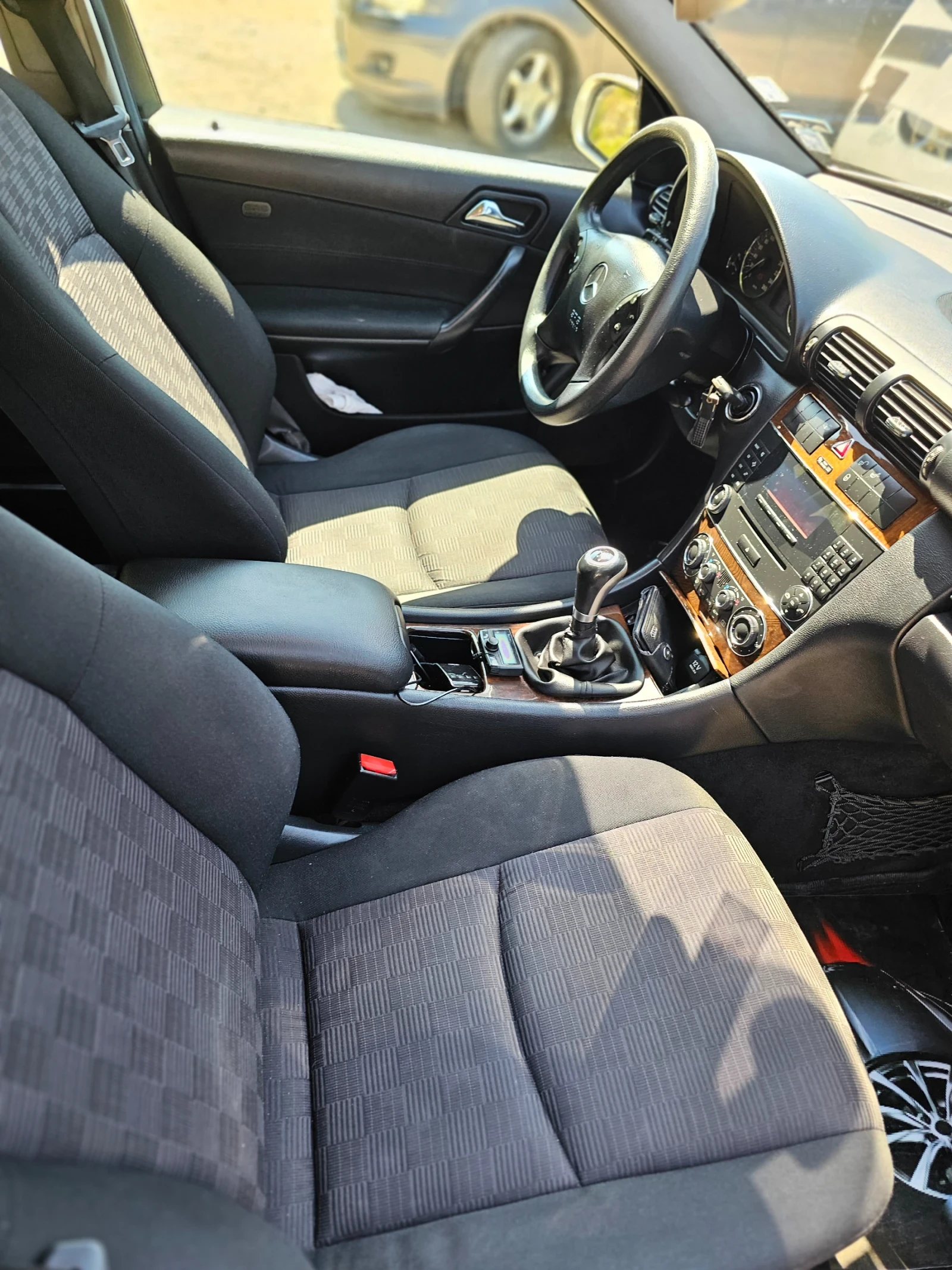 Mercedes-Benz C 220 | Mobile.bg � ����������� 12