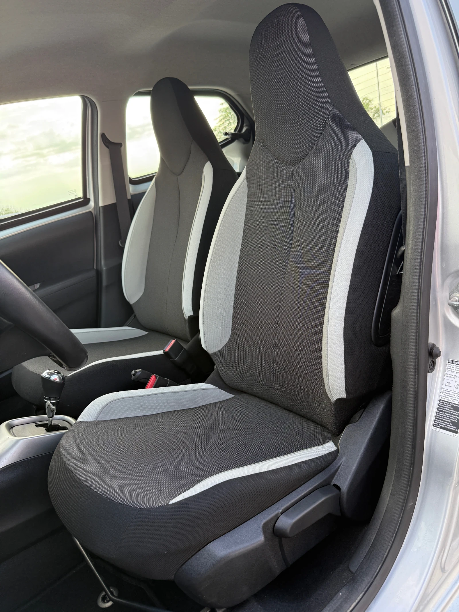 Toyota Aygo 1.0VVT-I* * LED* NAVI* * EURO6B | Mobile.bg   13