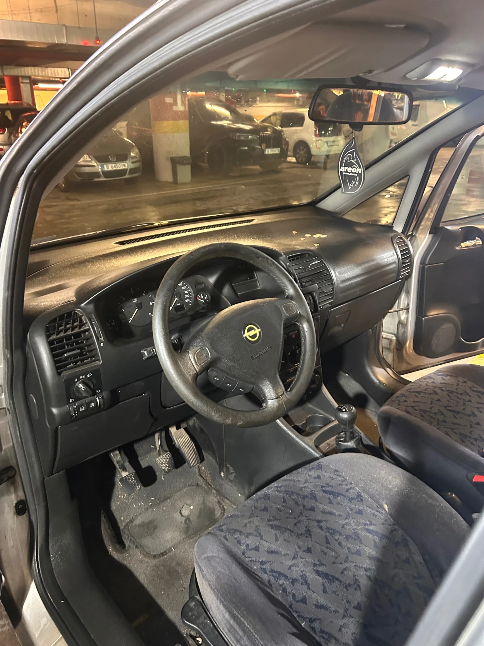 Opel Zafira  - изображение 10