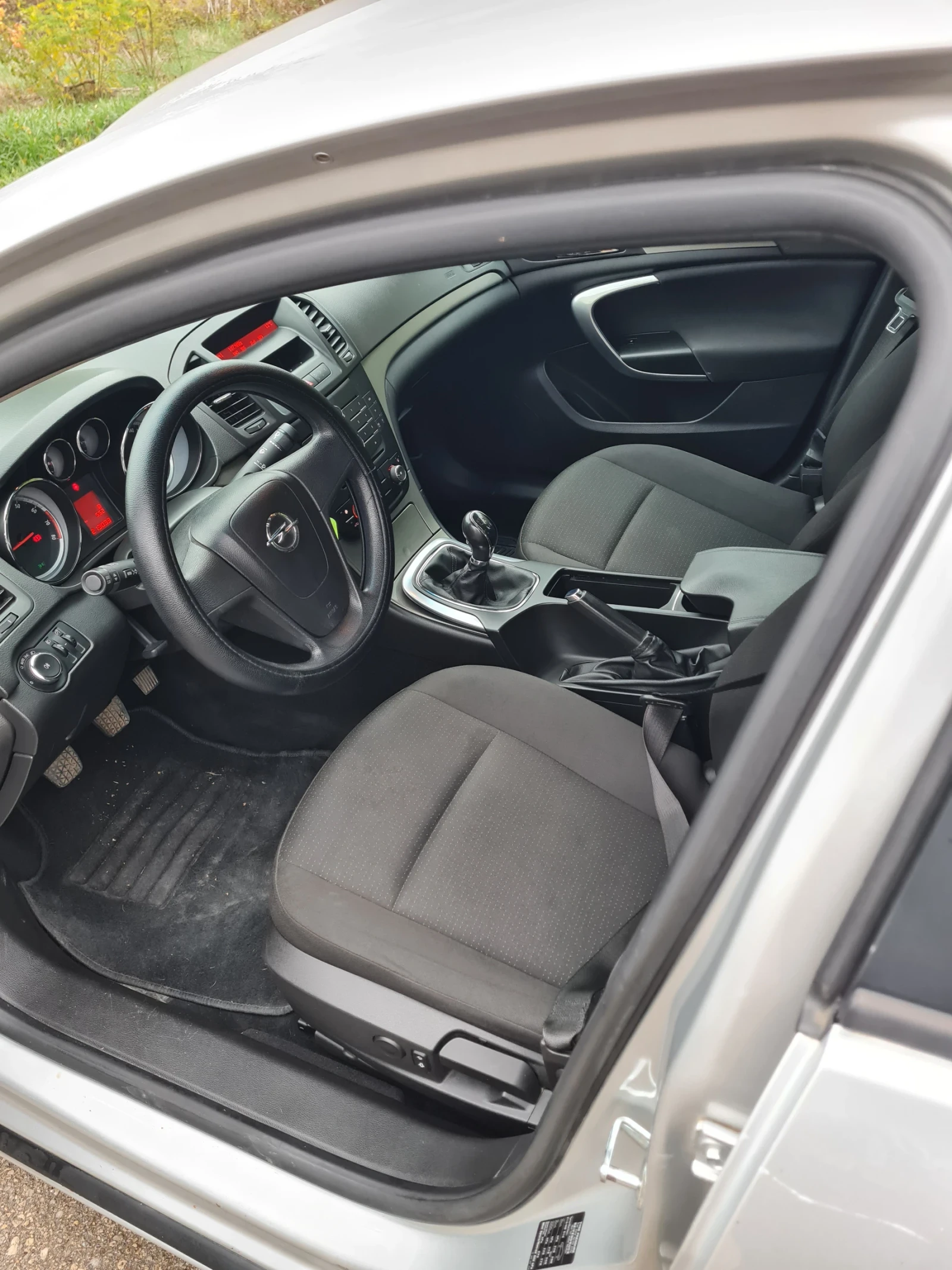 Opel Insignia 1.8.140.. 2011.  | Mobile.bg   6