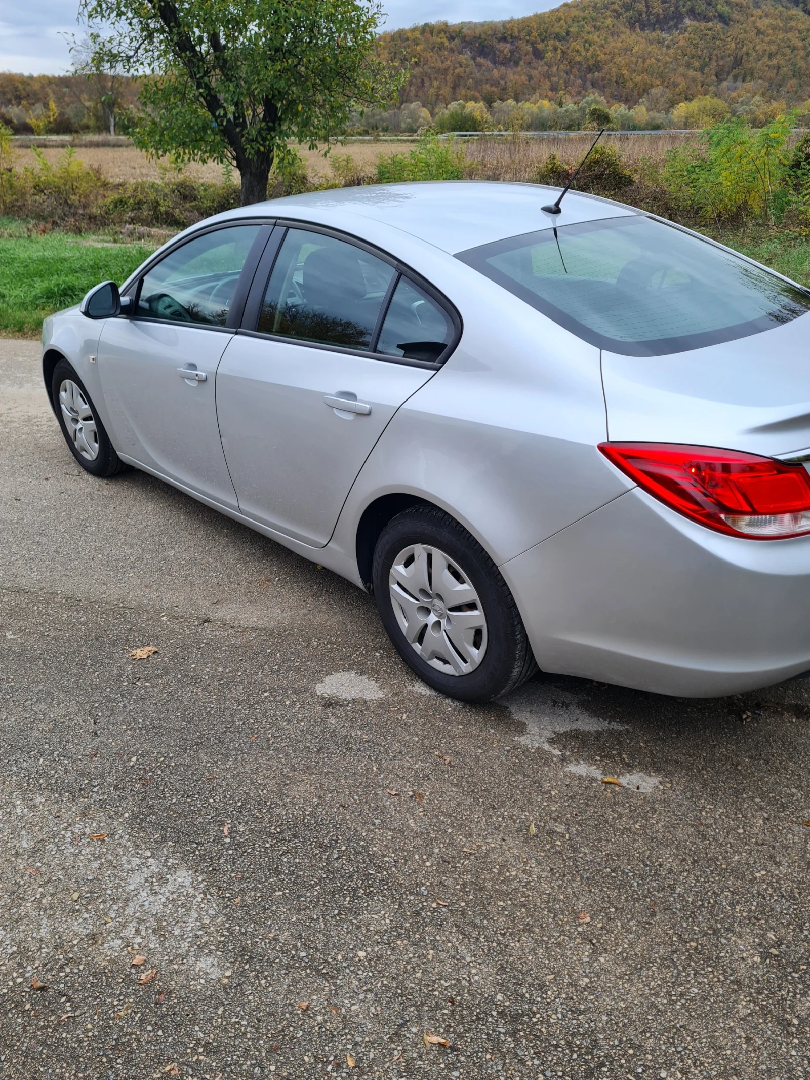 Opel Insignia 1.8.140.. 2011.  | Mobile.bg   3