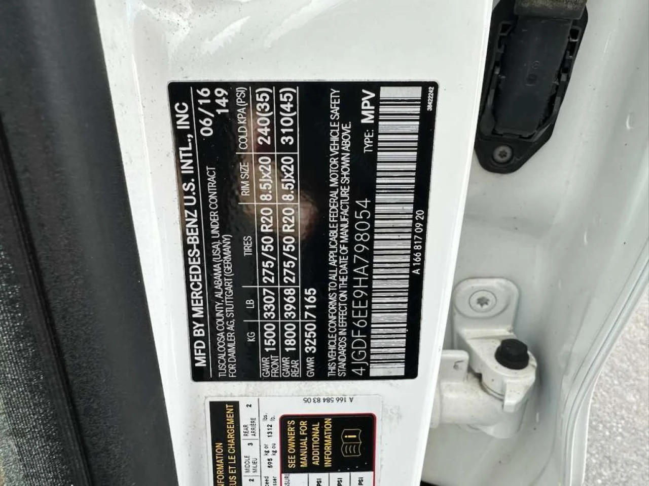 Mercedes-Benz GLS 450  - изображение 10