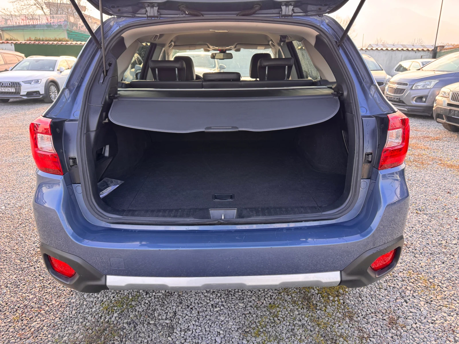 Subaru Outback Full* 2.5i LPG 175hp* LED* КОЖА* ПОДГРЕВ* КАМЕРИ 3 - изображение 10