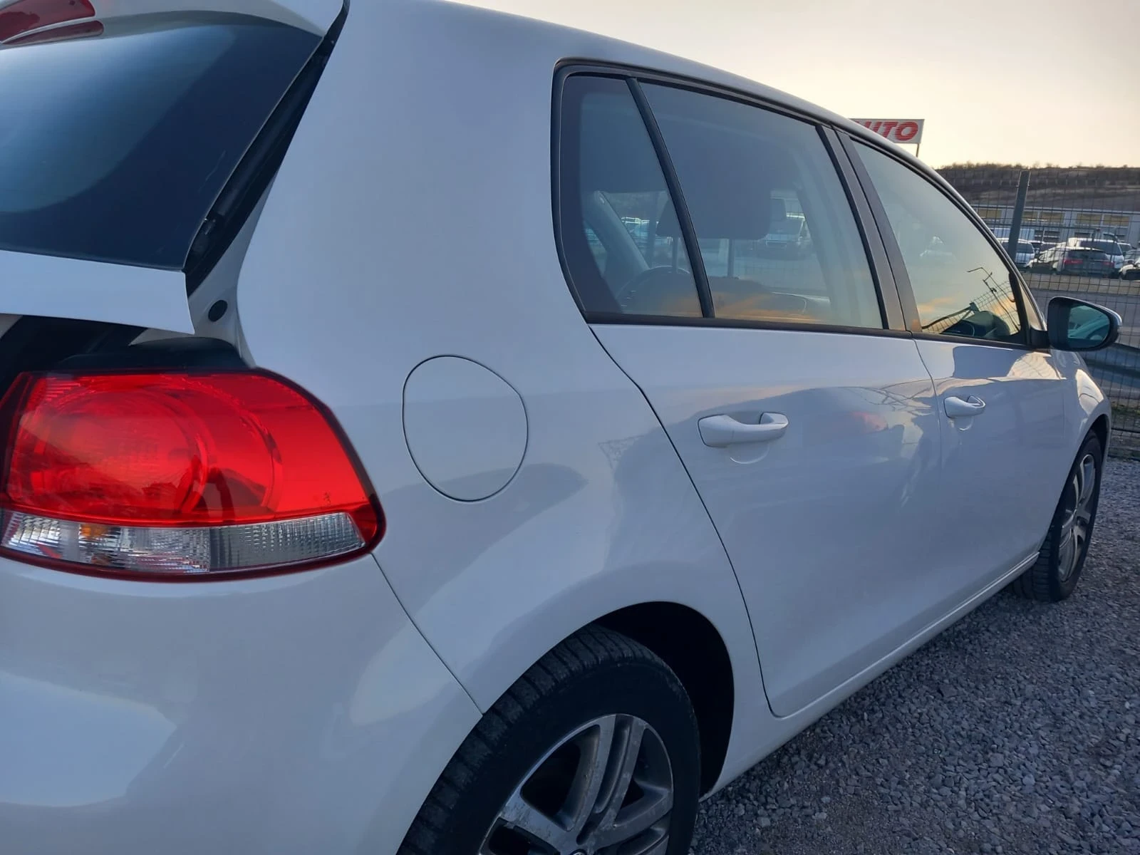 VW Golf 1.6TDI | Mobile.bg � ����������� 4