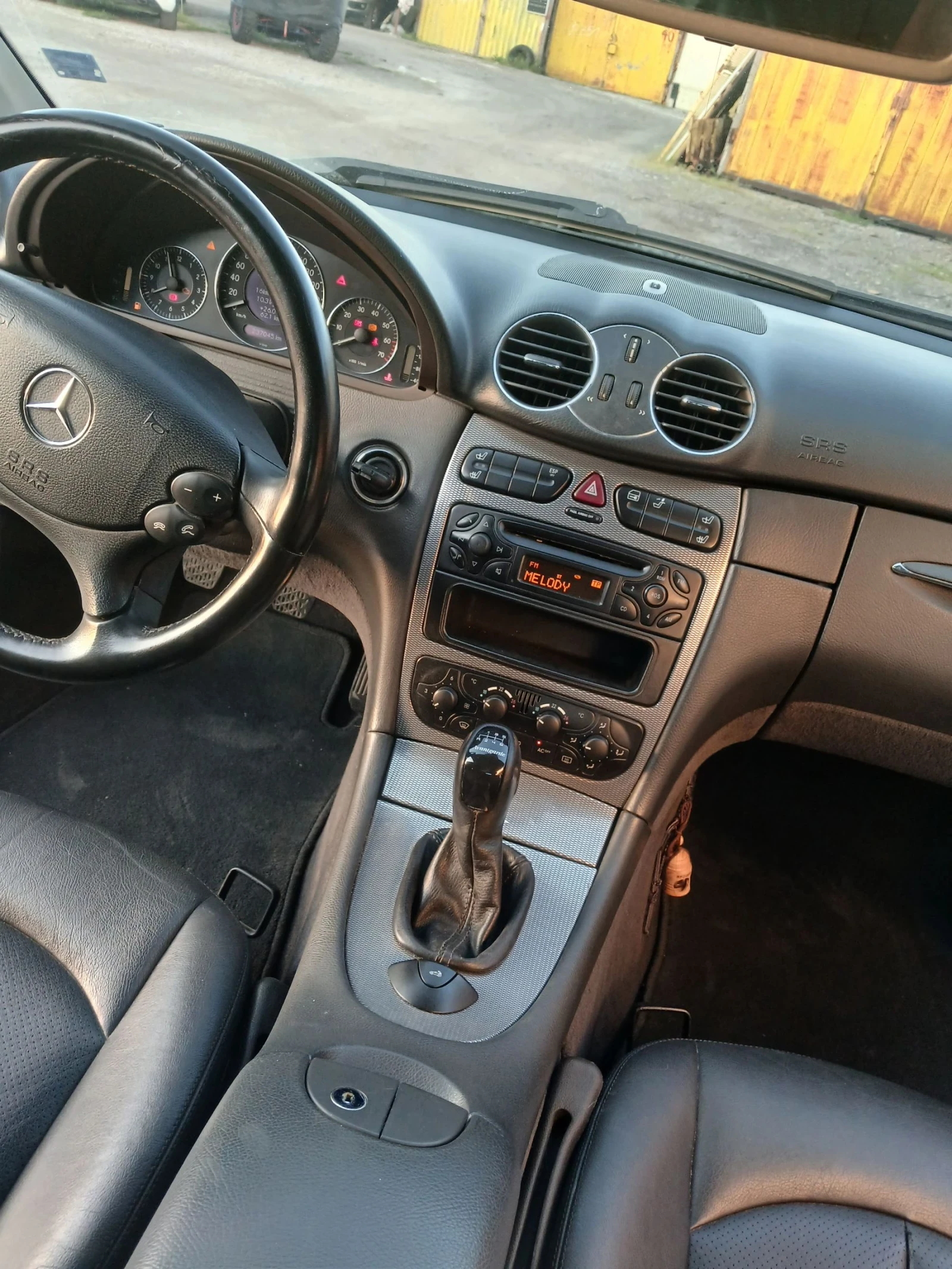 Mercedes-Benz CLK 200 компресор  авангард, снимка 12 - Автомобили и джипове - 53003224
