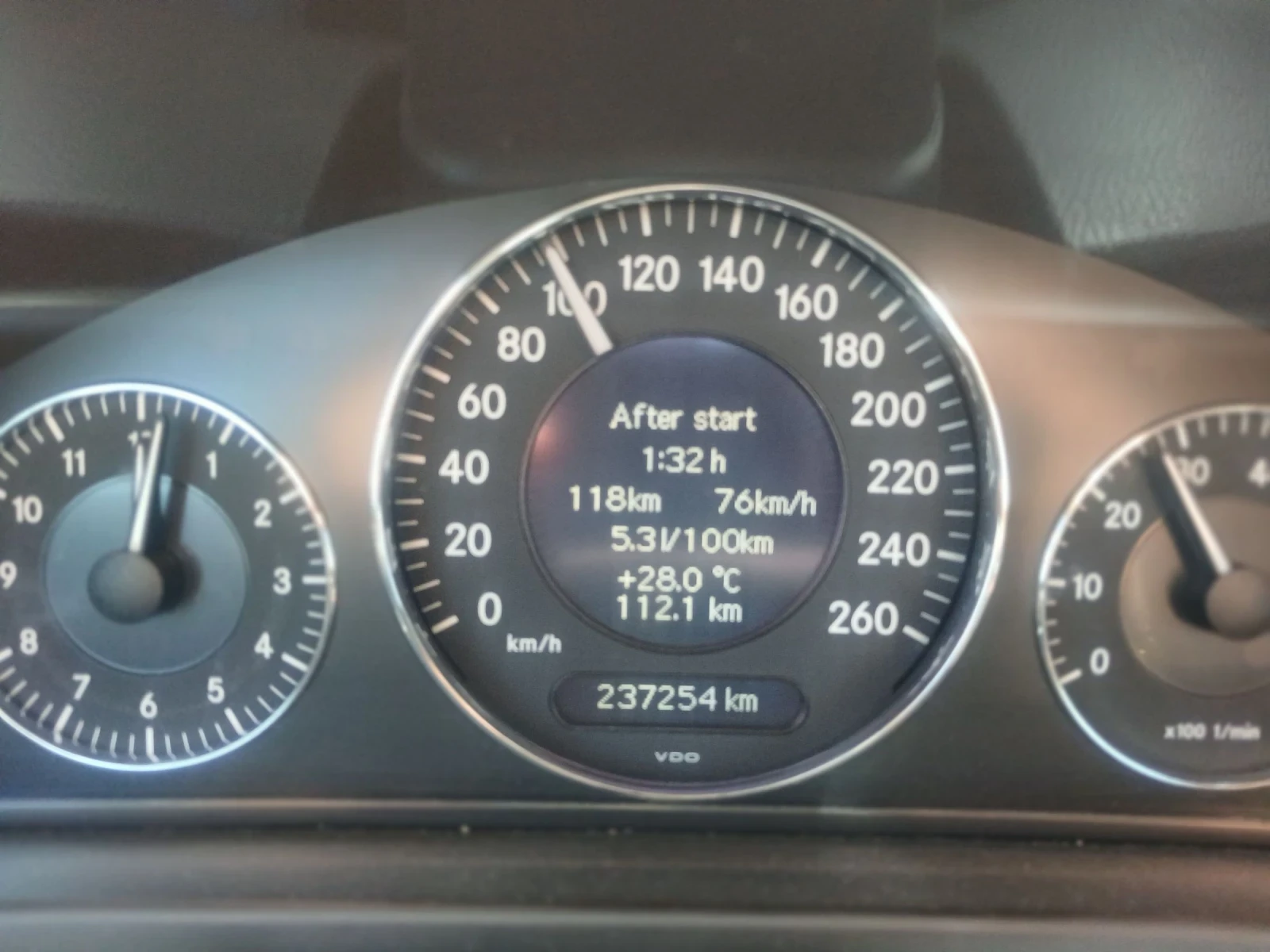 Mercedes-Benz CLK 200 компресор  авангард, снимка 10 - Автомобили и джипове - 53003224