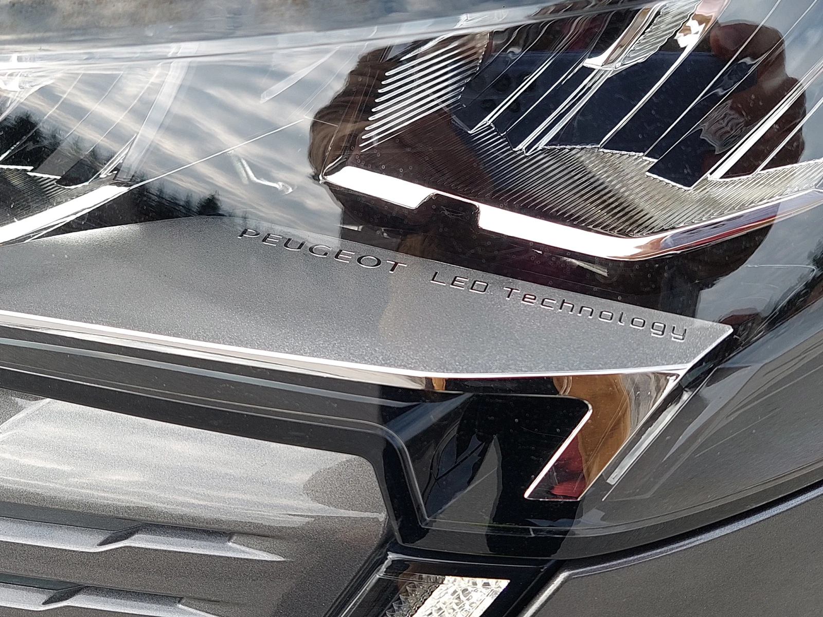 Peugeot 3008 New Line GT 1.6 Plug-in HYBRID e-EAT8 | Mobile.bg � ����������� 14