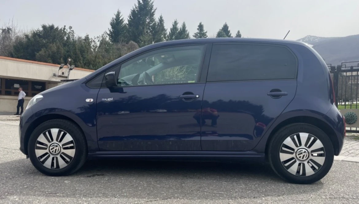 VW Up e-Up, снимка 2 - Автомобили и джипове - 53709052