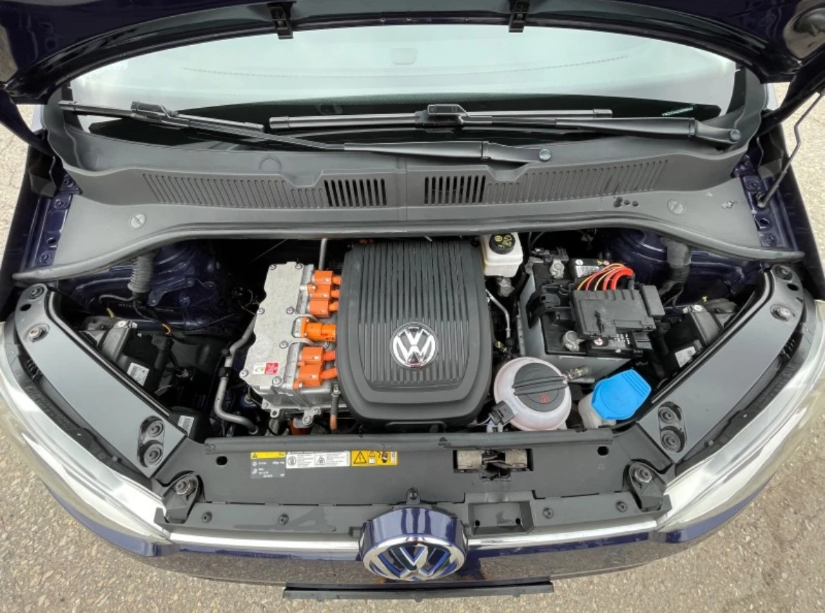 VW Up e-Up, снимка 10 - Автомобили и джипове - 53709052