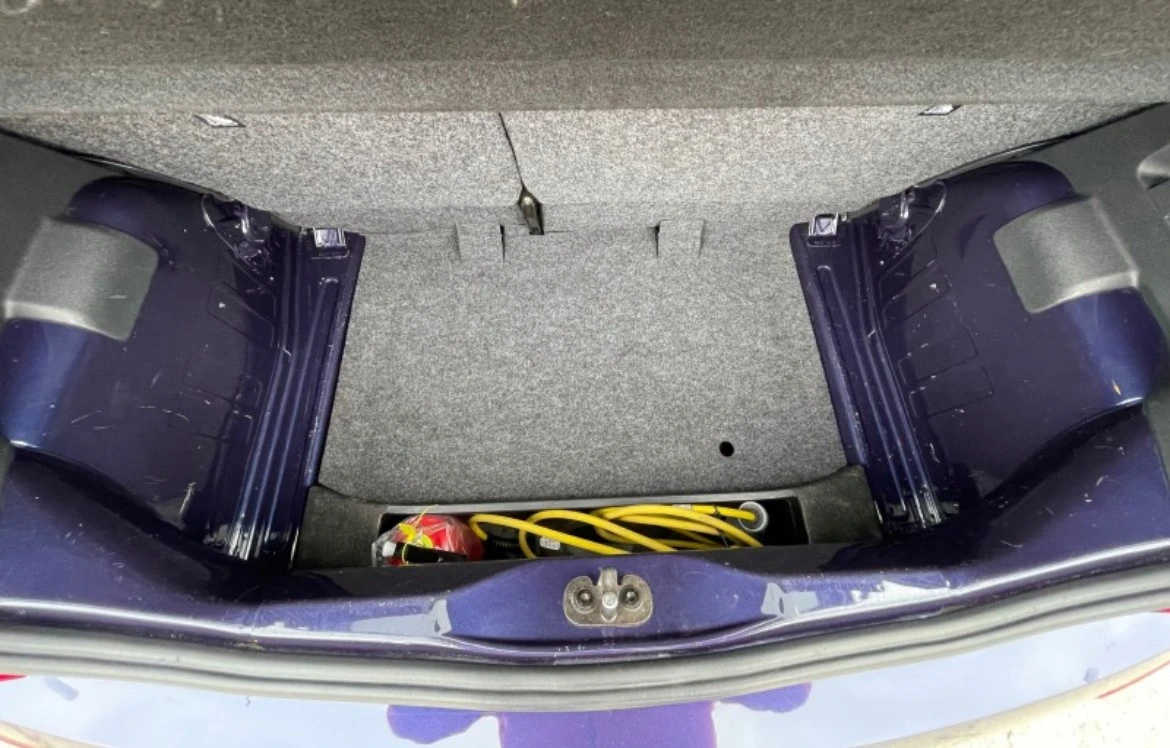 VW Up e-Up, снимка 8 - Автомобили и джипове - 53709052