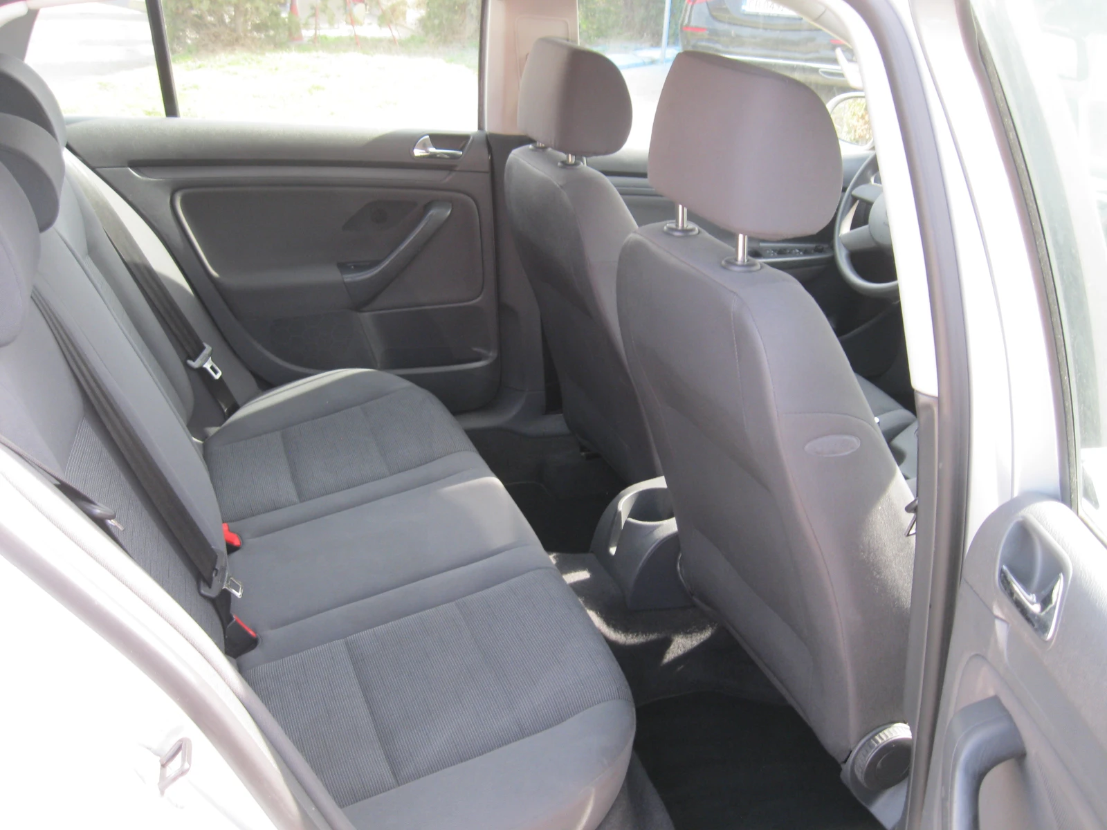 VW Golf, снимка 17 - Автомобили и джипове - 53753941