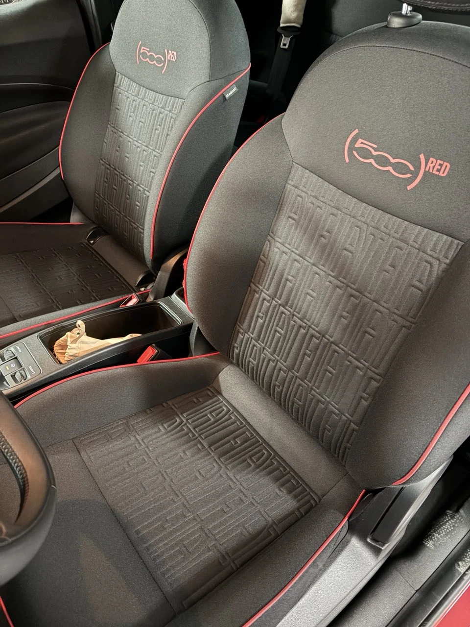 Fiat 500e RED EDITION, снимка 14 - Автомобили и джипове - 53890924