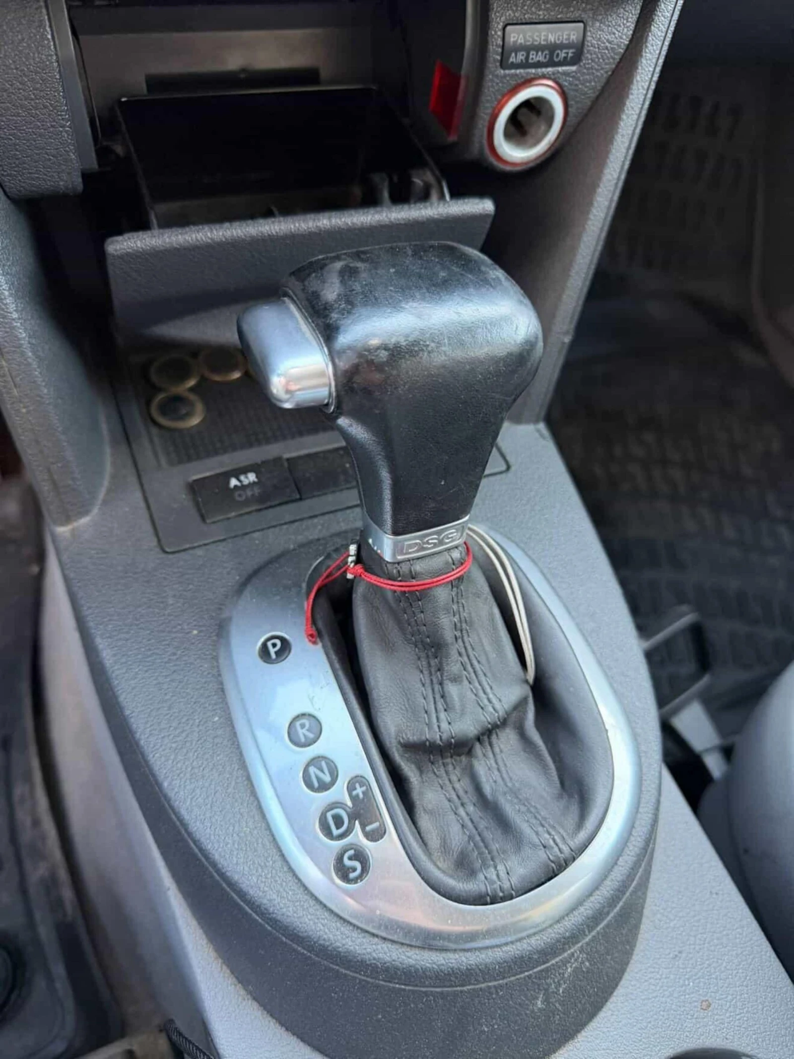 VW Caddy, снимка 9 - Автомобили и джипове - 53956100