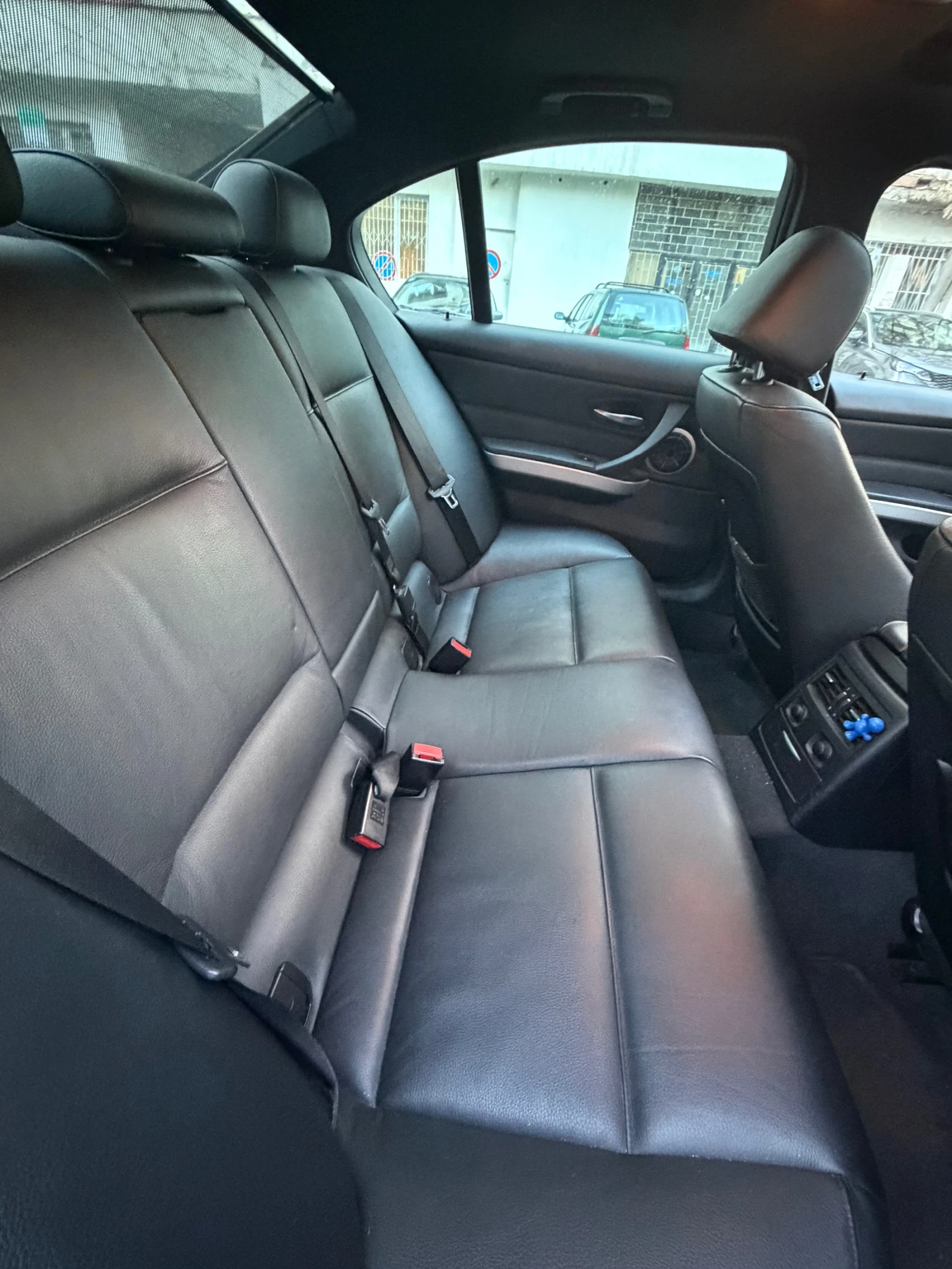 BMW 335, снимка 13 - Автомобили и джипове - 54239428