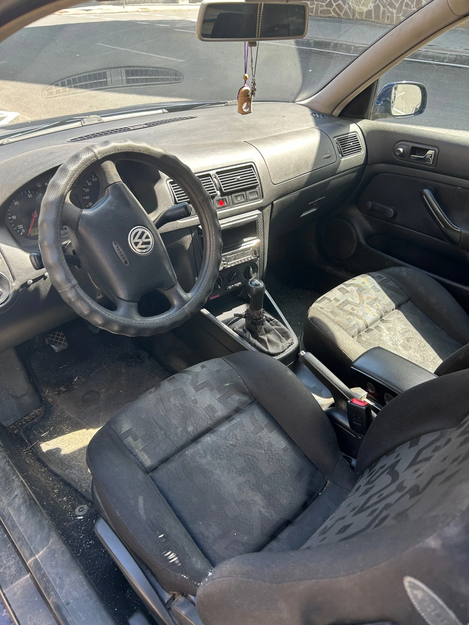 VW Golf, снимка 5 - Автомобили и джипове - 54396044