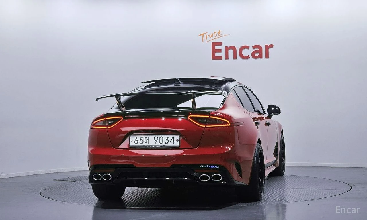 Kia Stinger * 3.3T* 2WD* GT* ПОДГРЕВ* ОБДУХВАНЕ* ПАНОРАМА* FUL, снимка 4 - Автомобили и джипове - 54460283