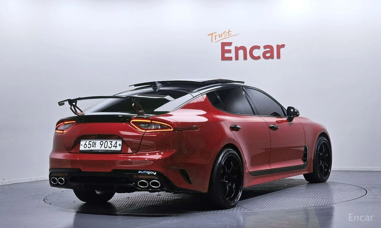 Kia Stinger * 3.3T* 2WD* GT* ПОДГРЕВ* ОБДУХВАНЕ* ПАНОРАМА* FUL, снимка 2 - Автомобили и джипове - 54460283