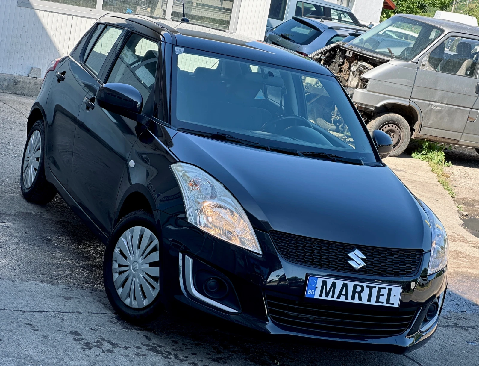 Suzuki Swift 1.2i / КЛИМА, снимка 3 - Автомобили и джипове - 54649918