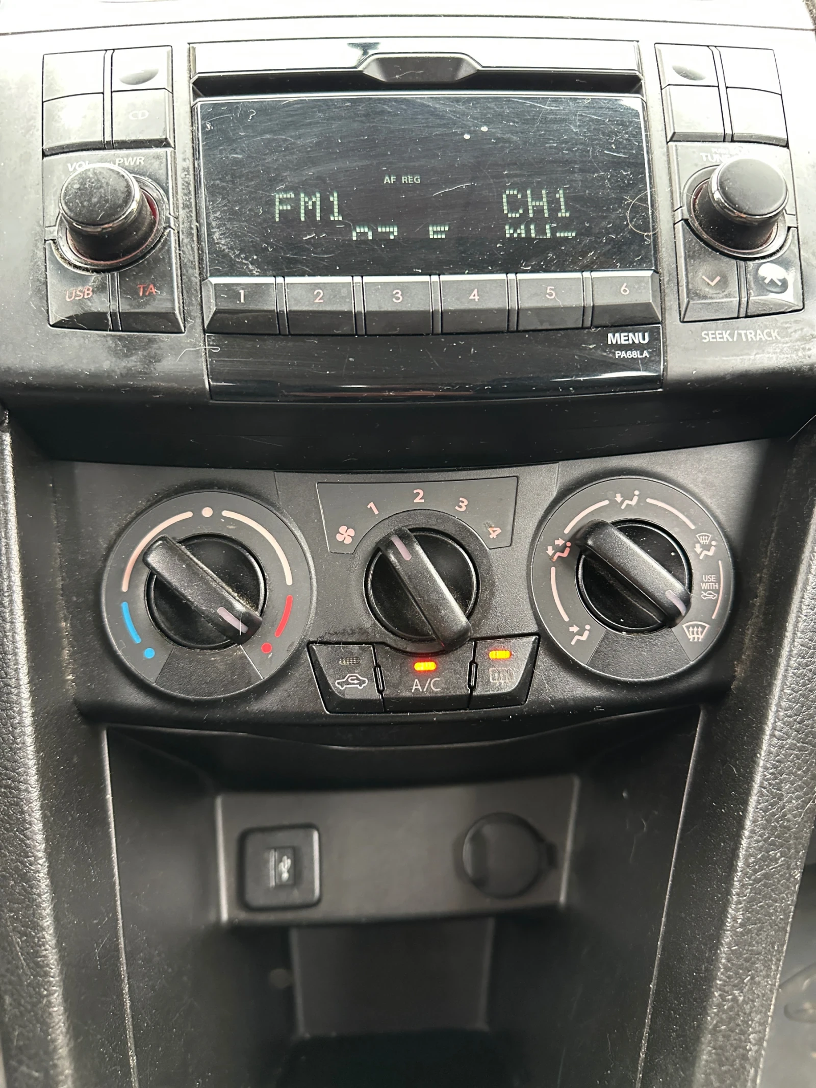 Suzuki Swift 1.2i / ����� | Mobile.bg � ����������� 6