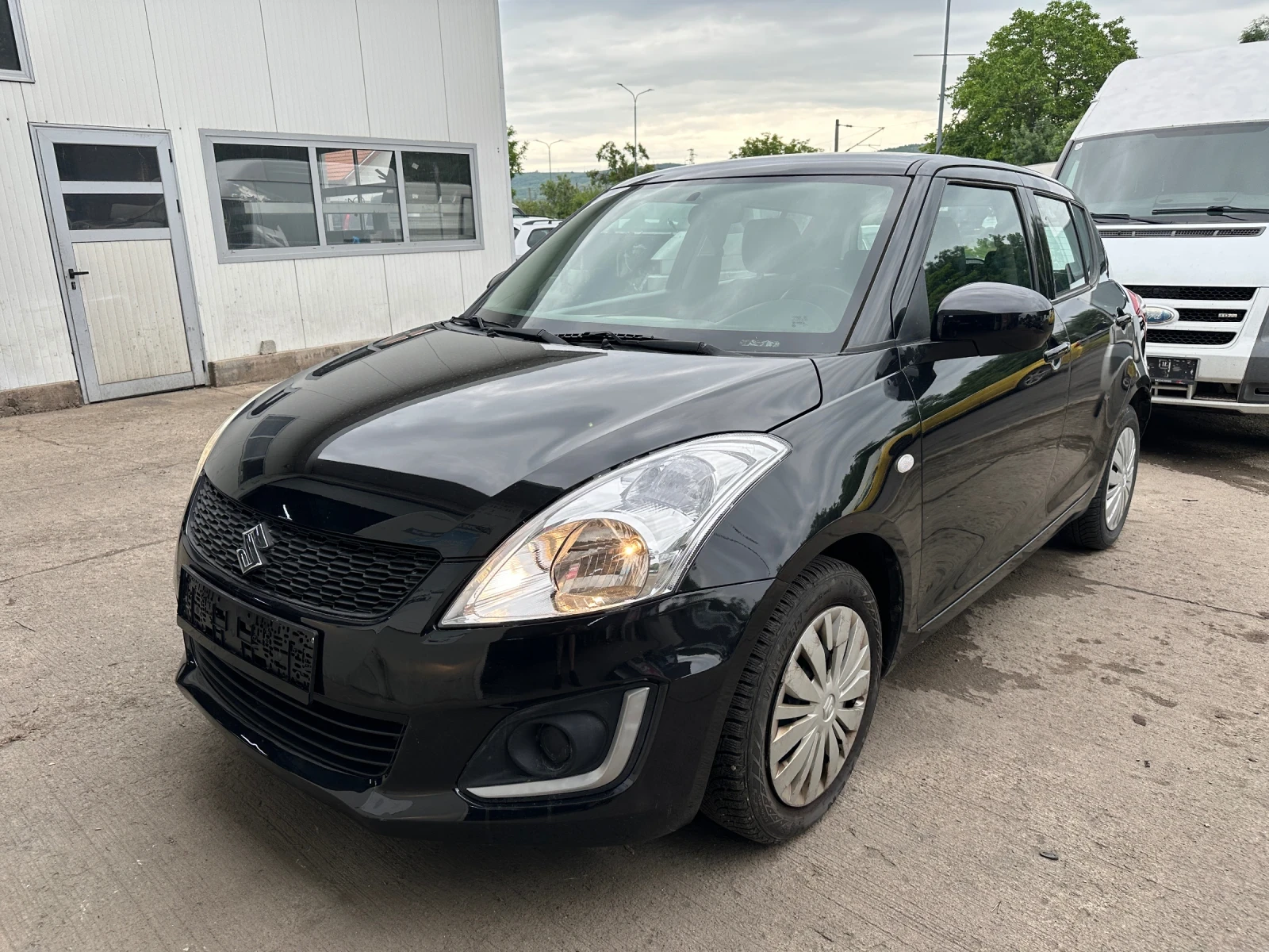 Suzuki Swift 1.2i / КЛИМА