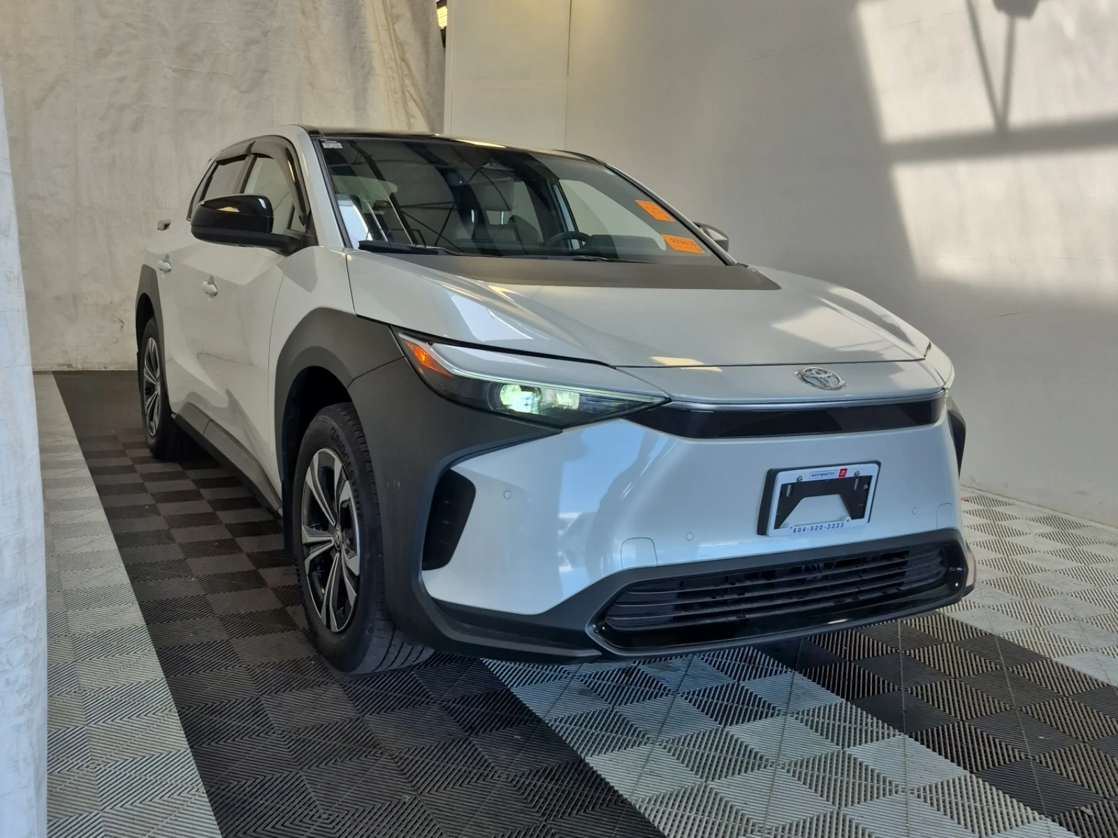 Toyota bZ4X LE
