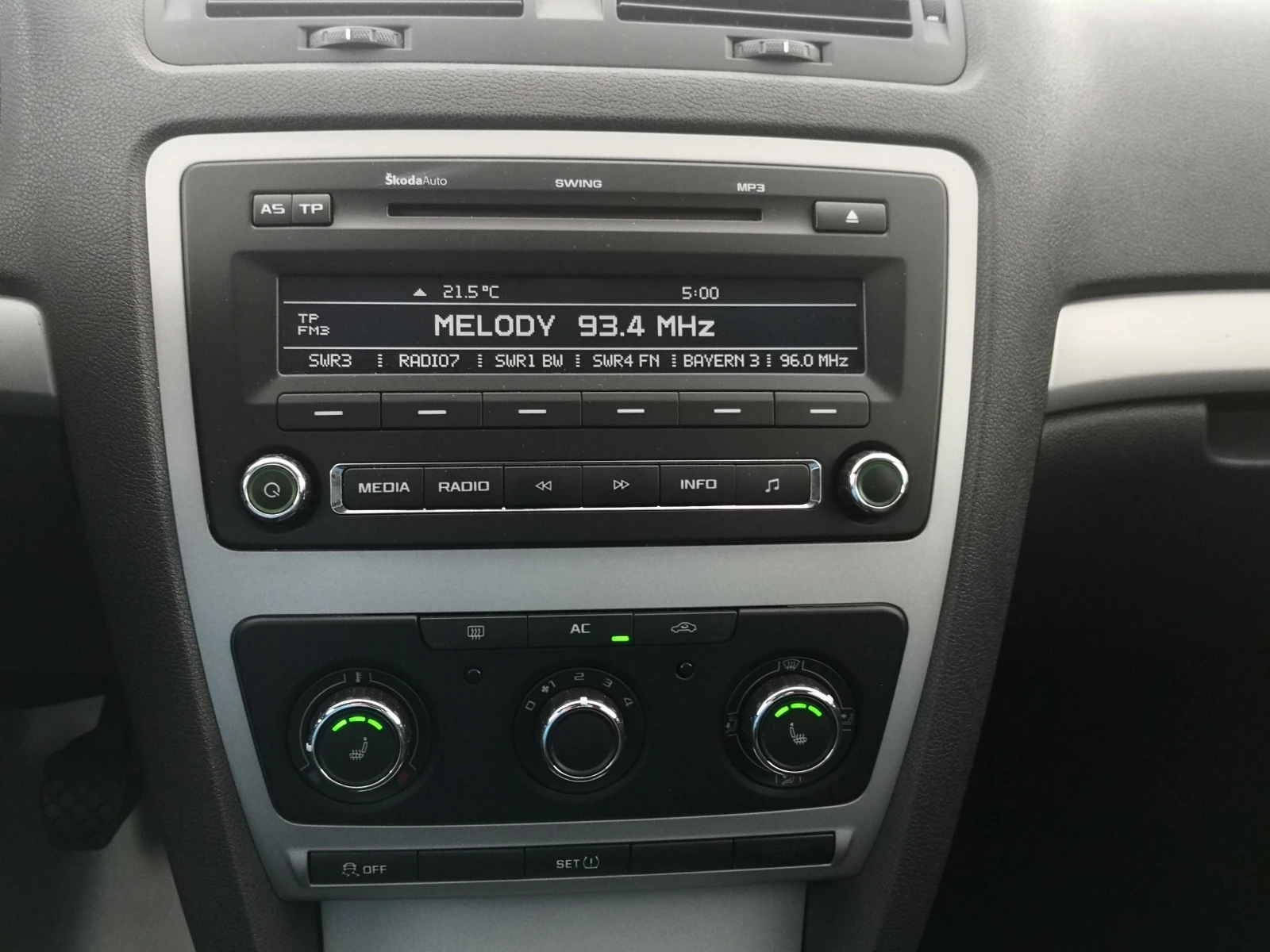 Skoda Octavia 1.8TSi 160�.�. 2012�. ���� 5 , 187000��. | Mobile.bg � ����������� 10