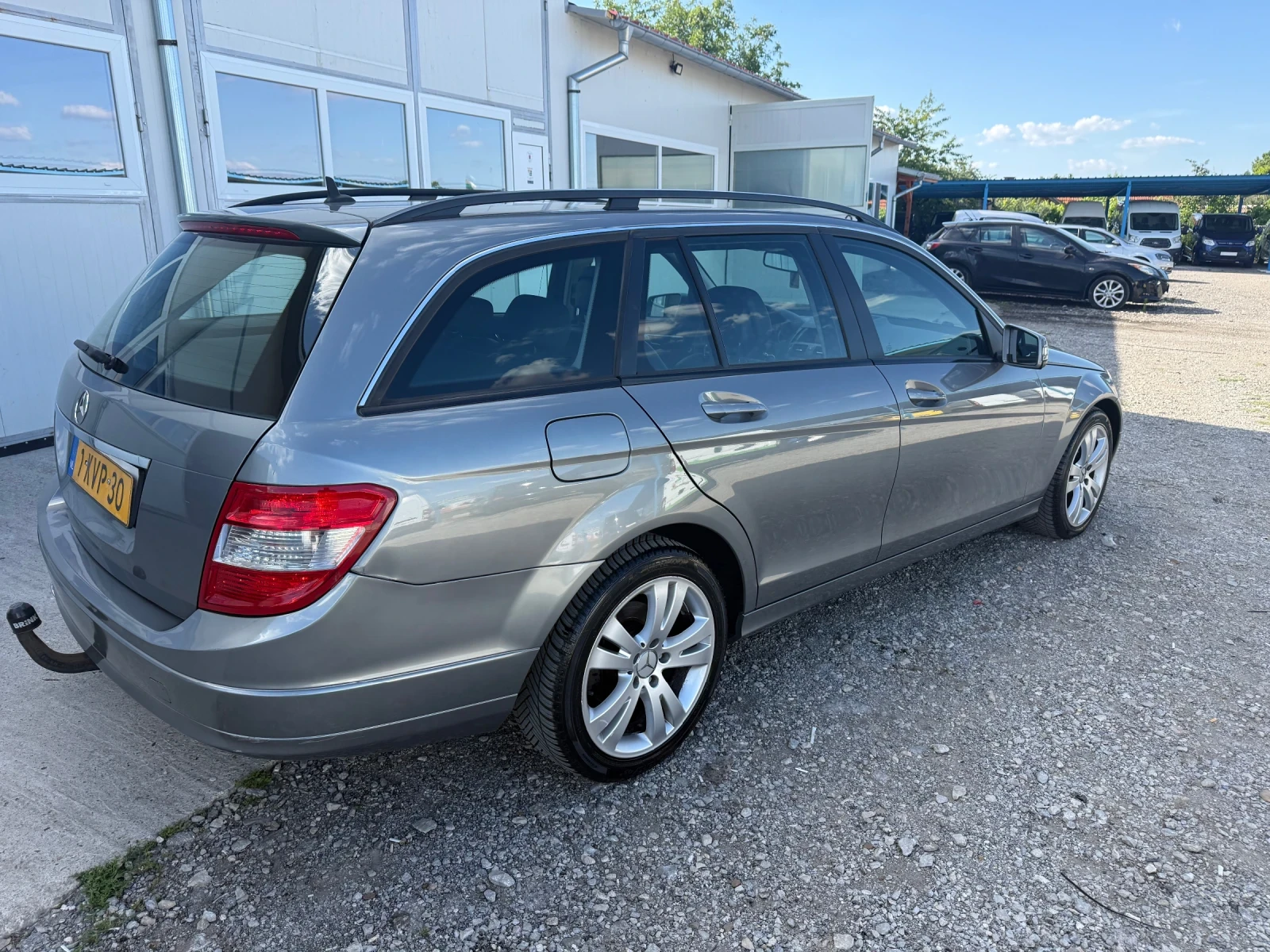 Mercedes-Benz C 220 2.2CDI, снимка 5 - Автомобили и джипове - 54976246