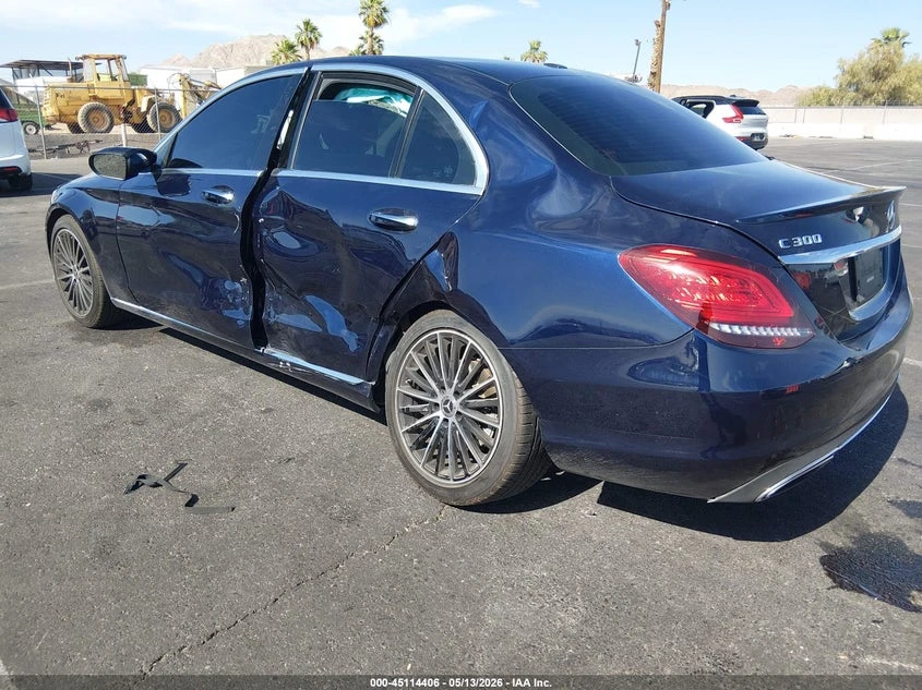 Mercedes-Benz C 300 2.0L I-4 DI, DOHC, VVT, TURBO, 255HP Rear Wheel | Mobile.bg � ����������� 3