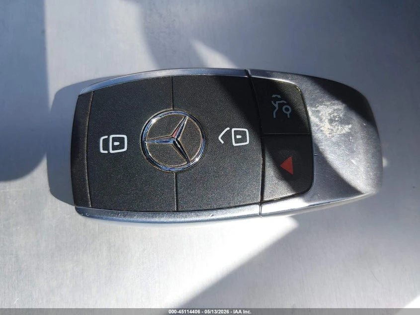 Mercedes-Benz C 300 2.0L I-4 DI, DOHC, VVT, TURBO, 255HP Rear Wheel | Mobile.bg � ����������� 11